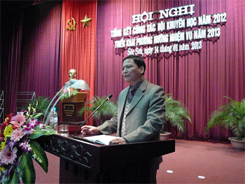 Ông Trần Văn Hữu PCT UBND huyện- Chủ tịch Hội khuyến học huyện Sóc Sơn