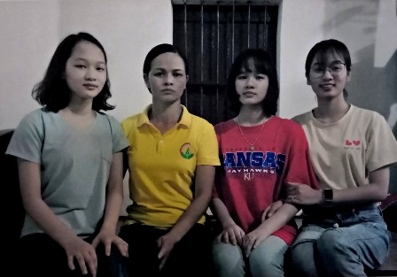 Bốn mẹ con nhà bà Khuất Thị Chu