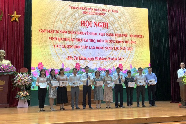 HKH quận Bắc Từ Liêm tổ chức kỷ niệm Ngày khuyến học Việt Nam và tuyên dương khen thưởng những tấm gương học tập tiêu biểu